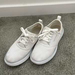 Cole Haan White Size 6